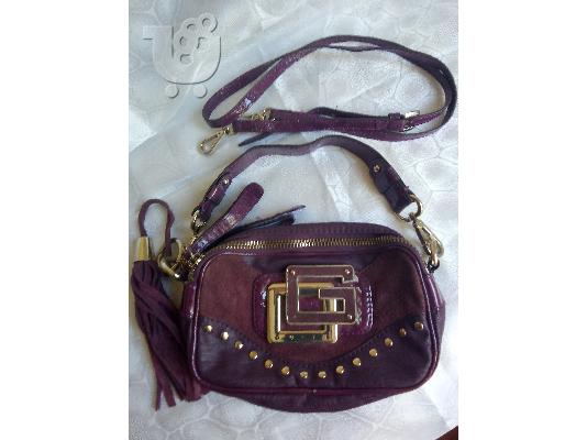 τσαντα   GUESS