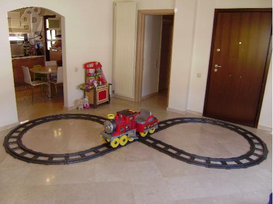 PoulaTo: peg perego choo choo express train