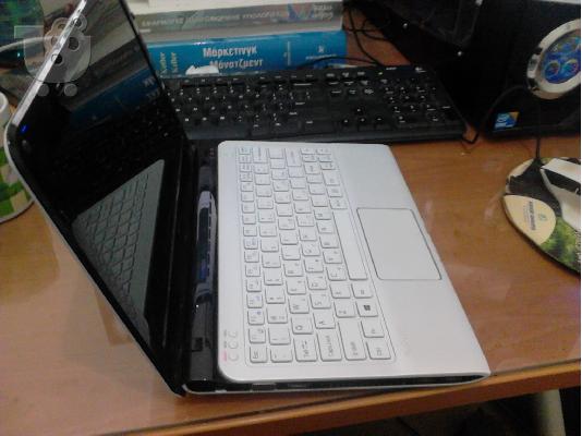 Sony VAIO E11 Series SVE11125CXW 11.6-Inch Laptop