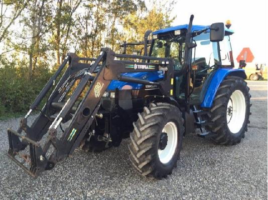 PoulaTo: New Holland TS 115 DL