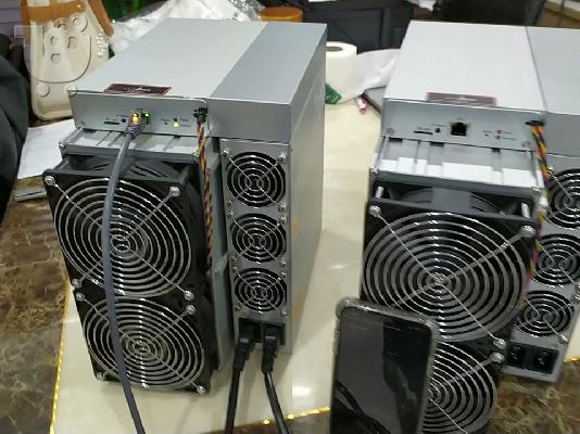 Bitmain AntMiner S19 Pro 110Th/s, Antminer S19 95TH, Goldshell KD-BOX Kadena  , Antminer T...