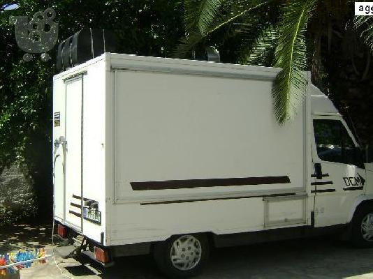PoulaTo: PEUGEOT 1007 '09