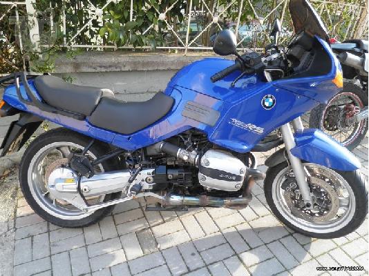PoulaTo: BMW R 1100 RS '01