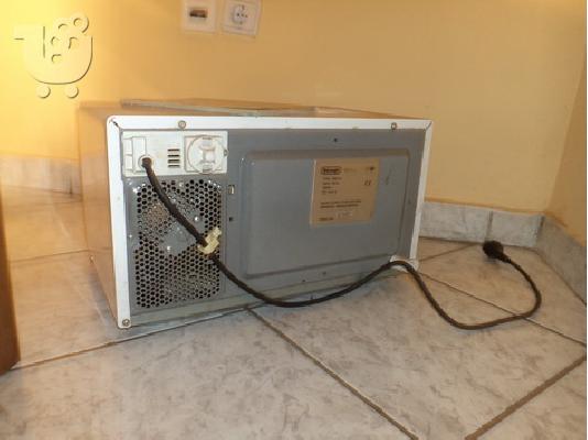 φουρνος μικροκυματων delonghi MW 401