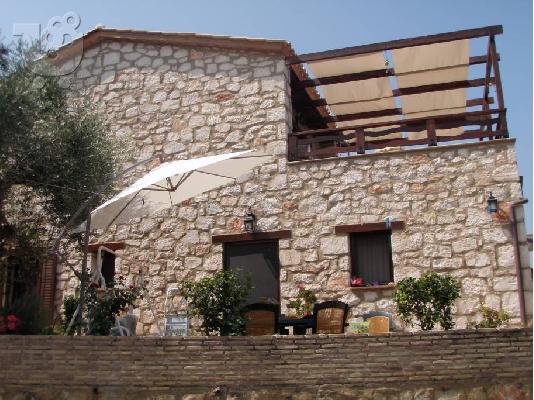 Πώληση πέτρινης κατοικίας