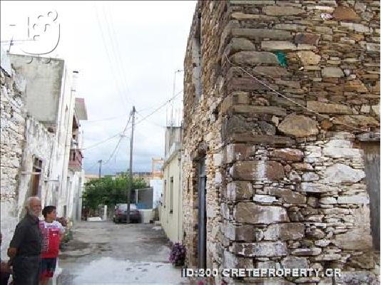 Παλαιά μονοκατοικία 68 τμ στην Σκεπαστή 