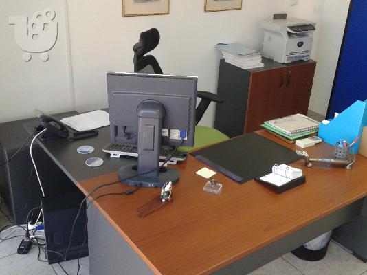 Eπιχείρηση CALL CENTER 24 θέσεων σε κεντρικό σημείο σε εμπορικό κέντρο πλησίον σταθμού τρέ...