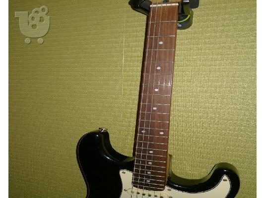 Fender Squier Standard Stratocaster