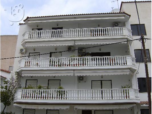 PoulaTo: πώληση διαμερίσματος δίπλα στη θάλασσα