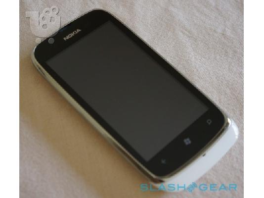 NOKIA LUMIA 610