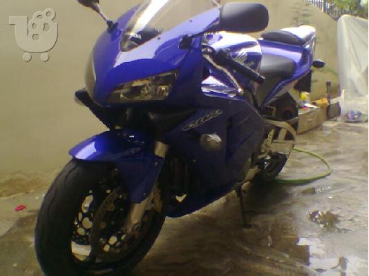 HONDA CBR 600 RR 