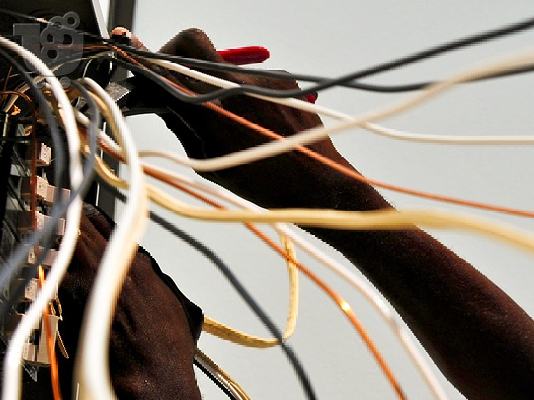 PoulaTo: Ηλεκτρολόγος Ικτίνου 694.43.61.355 Hlektrologos Iktinou Electrician Iktinou Ηλεκτρολογικές Εγκαταστάσεις Ικτίνου