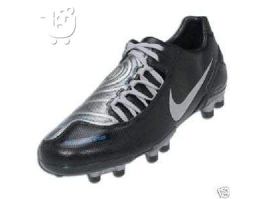 PoulaTo: NIKE TOTAL 90 SHOOT BLACK UK 10 ,5     FOOTBAL