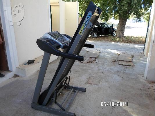 PoulaTo: διαδρομος  και ποδηλατο