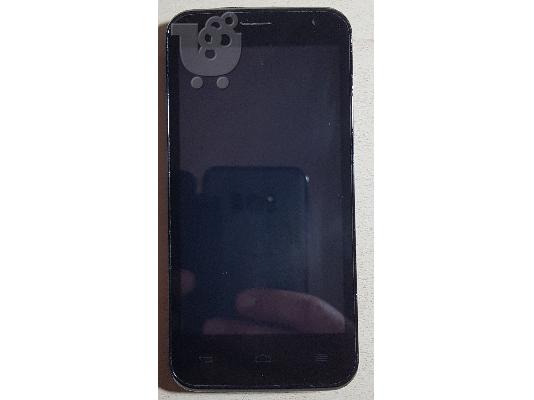 PoulaTo: Vodafone 888 Smart 4