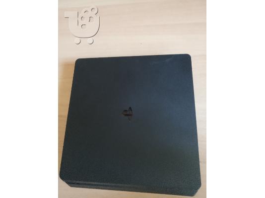PlayStation 4 slim