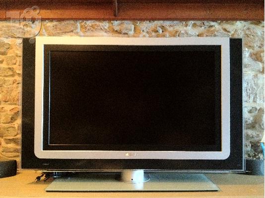 PoulaTo: TV Philips Cineos 42 Ambilight