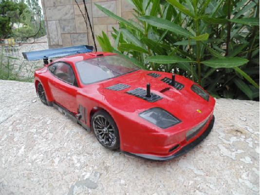 PoulaTo: FERRARI 575