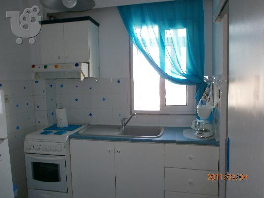PoulaTo: ENOIKIAZETAI STUDIO