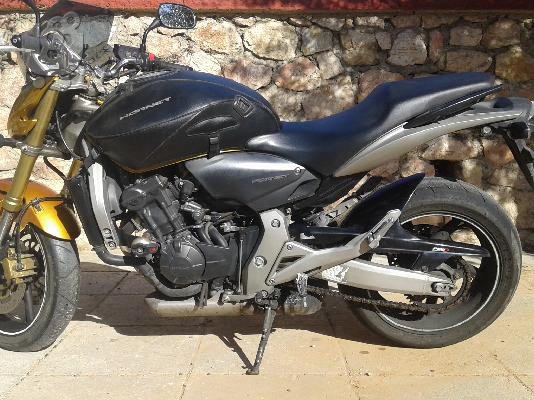 PoulaTo: HONDA CB 600 F Hornet '08