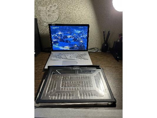 PoulaTo: Microsoft Surface Book 2 13,5 