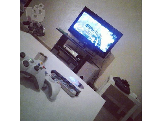 PoulaTo: Xbox 360 λευκο
