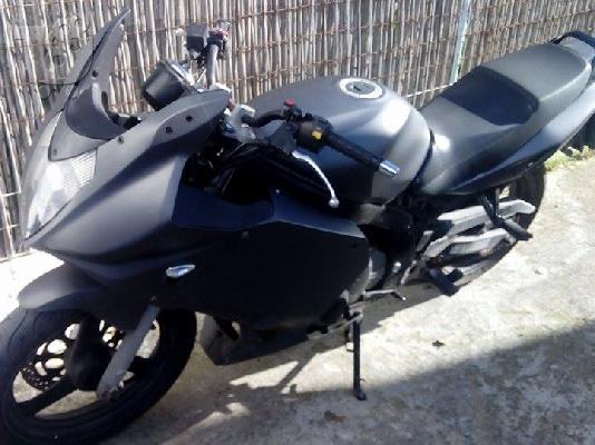 PoulaTo: SUZUKI GS 500; F; U; FU '06