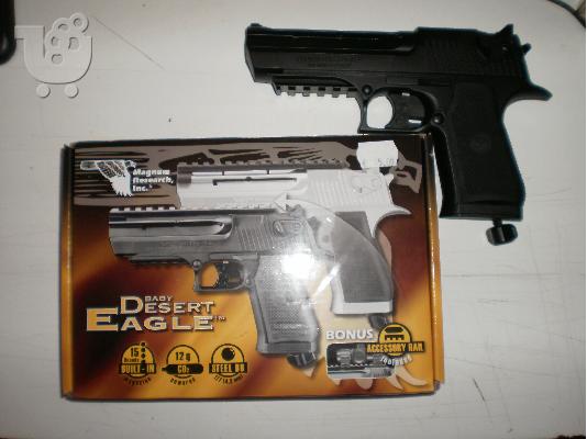 PoulaTo: Αεροβολο Desert Eagle CO2