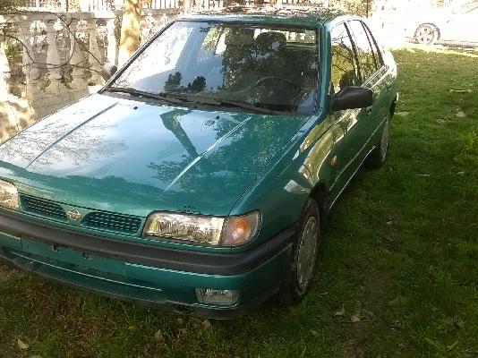 NISSAN SUNNY 
