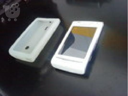 PoulaTo: Sony ericsson X8