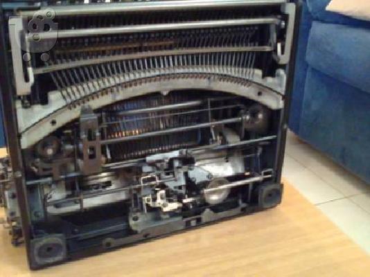 smith corona....mont 1940....κατασταση ΑΡΙΣΤΗ ....Serial N :2c168640