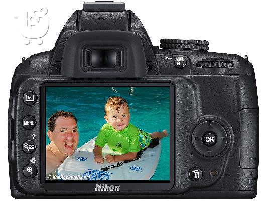 ΠΩΛΕΙΤΑΙ NIKON D3000 + ΦΑΚΟ 18-55 + ΤΣΑΝΤΑ