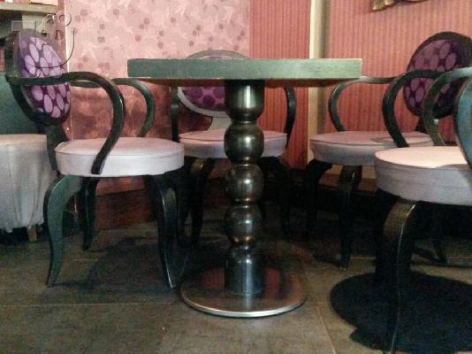 Επαγγελματικος εξοπλισμός καφέ bar τραπέζια καρέκλες...