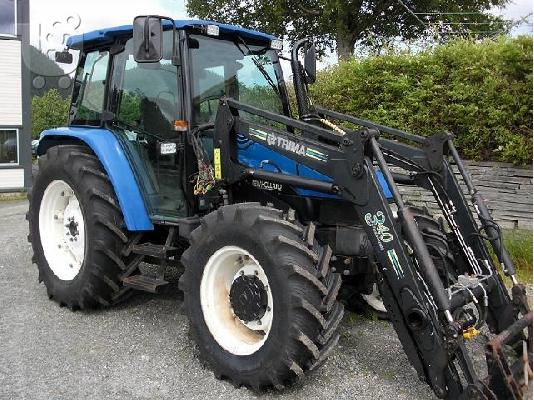 PoulaTo: 2002 New Holland TM150