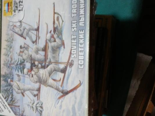 PoulaTo: 1/72 svezda-6199 SOVIET SKI TROOPS 1939-42