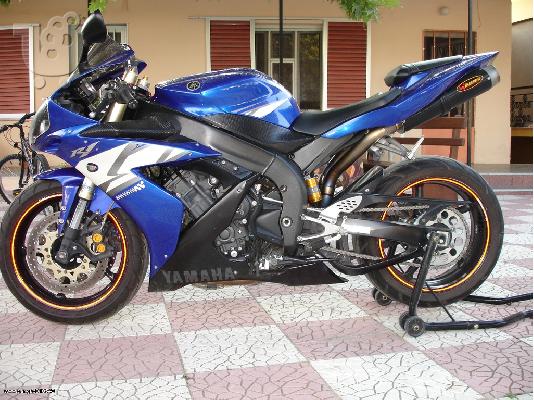 PoulaTo: YAMAHA YZF-R1 '05