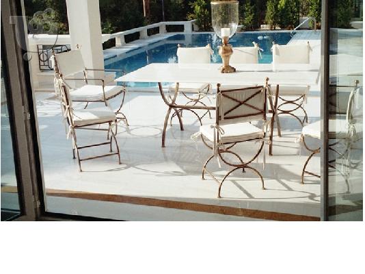 sezlong coffee tables σαλονια επιπλα κηπου ομπρελες φωτιστικα βεραντας πισινας εξοχης ηλια...