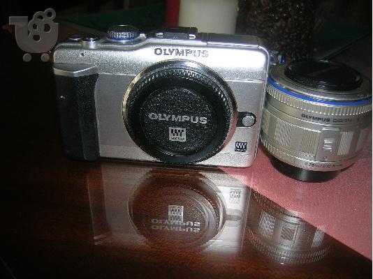PoulaTo: Olympus Pen - PL1