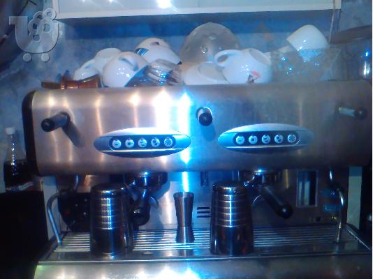 Επαγγελματικη μηχανη espresso