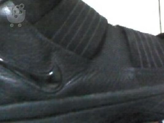 PoulaTo: NIKE ZOOM