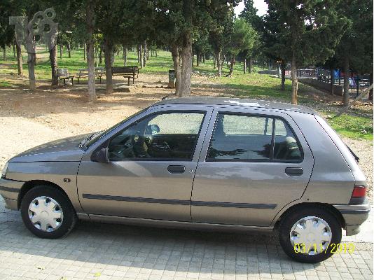 PoulaTo: RENAULT CLIO '91