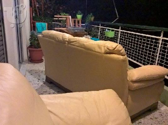 Πωλουνται Ιταλικοι Δερματινοι Καναπεδες Μεγαλη Ευκαιρια...