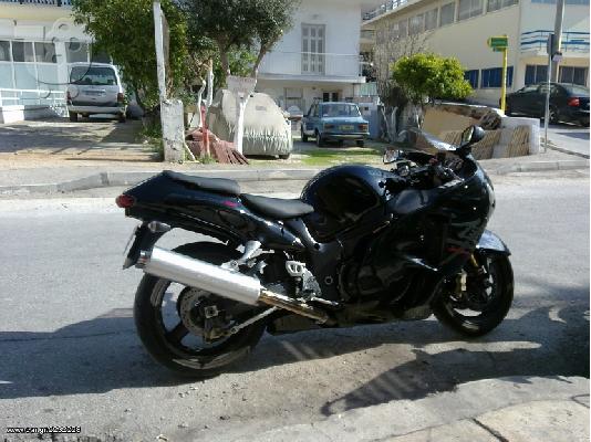 SUZUKI GSX 1300 R Hayabusa 