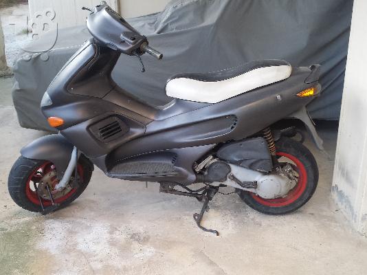 PoulaTo: GILERA Runner 50; SP; PJ '03