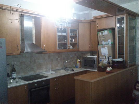 PoulaTo: pwleitai kouzina