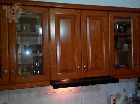 πωλουνται ελαφρως μεταχυρησμενα ντουλαπια κουζινας μαζι με εντοιχιζομενες συσκευες...