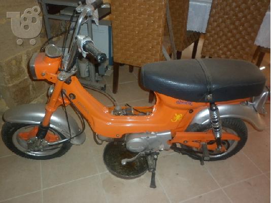 PoulaTo: HONDA CF 50 Charly '12