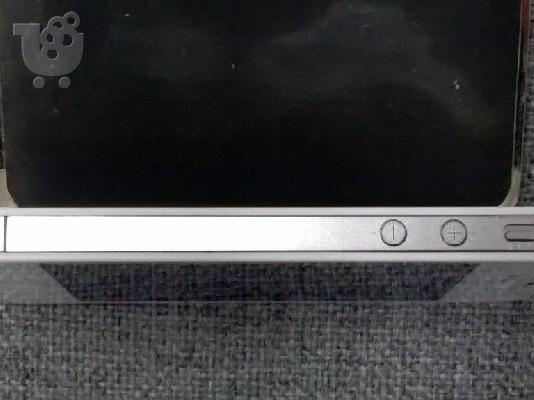 Apple iPhone 4s