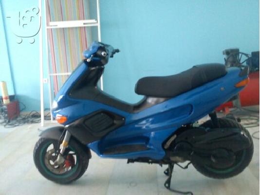 PoulaTo: GILERA Runner 125 VX '12