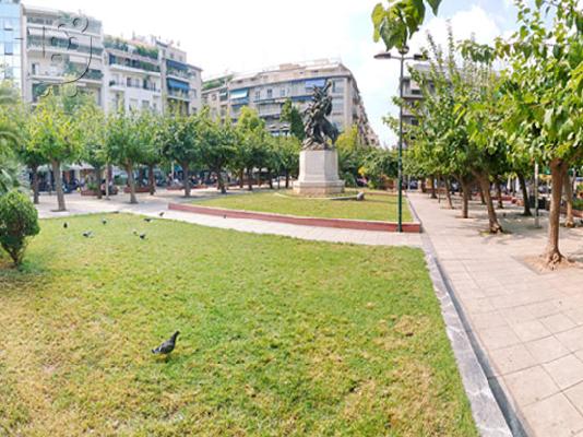 PoulaTo: Ρετιρέ Γκαρσονιέρα επιπλωμένη